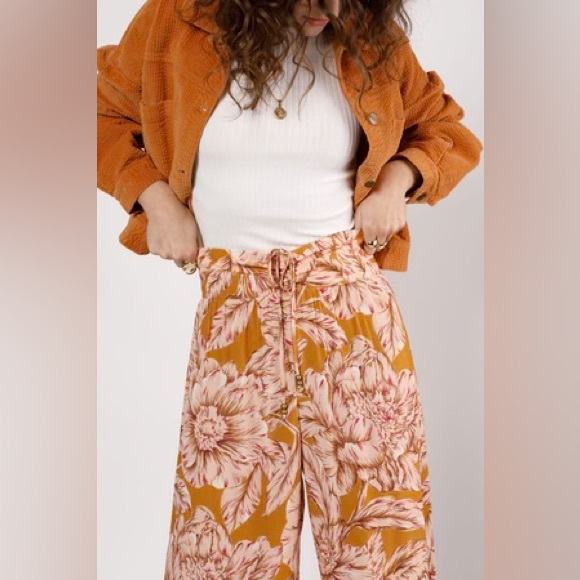 NWT Band Of The Free ARIZONA GOLD FLORAL WIDE LEG PANTS Bohemian Elastic Waist - Picture 5 of 5